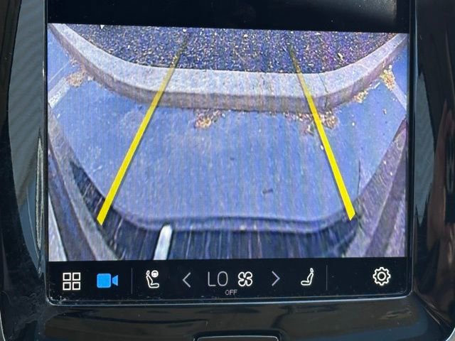 Used 2023 Volvo XC90 B5 Plus w/ Protection Package image 16