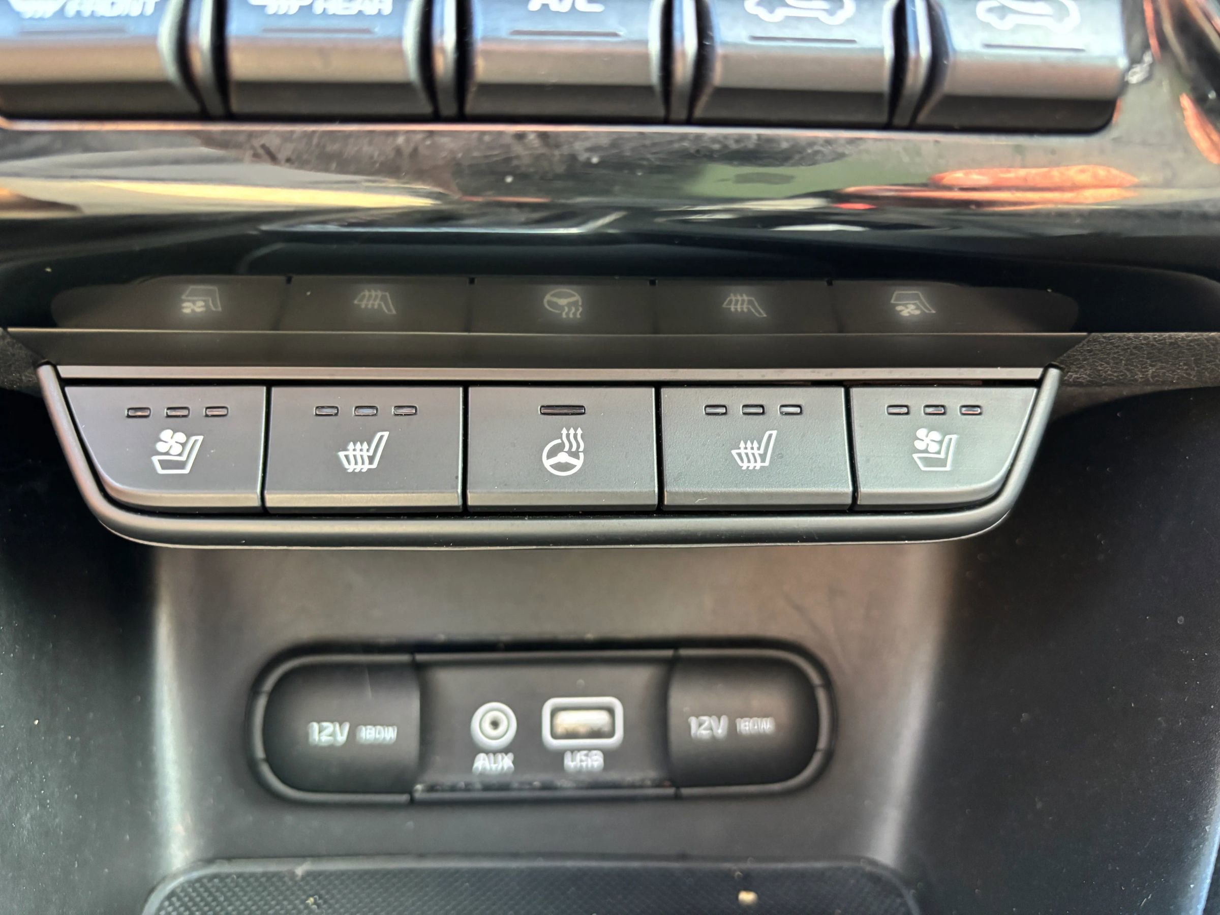 Used 2017 Kia Sportage SX image 37