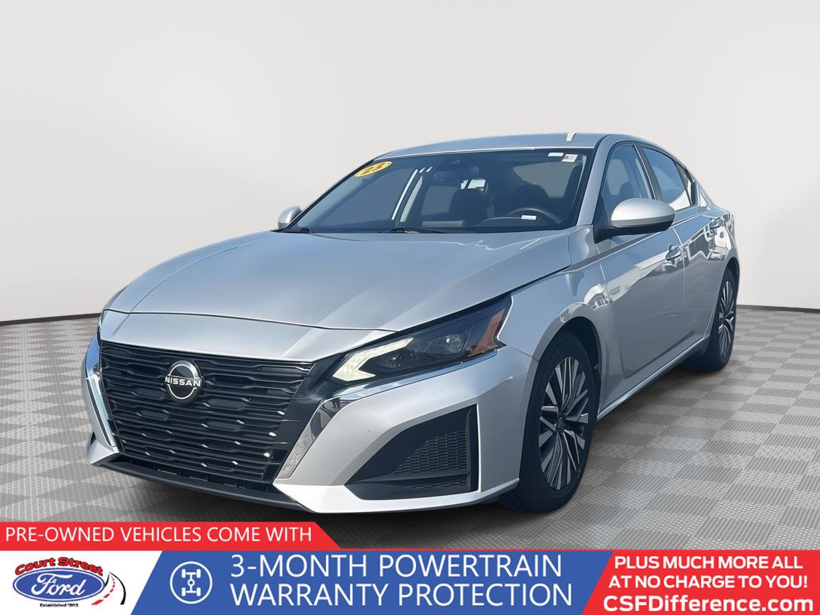 Used 2023 Nissan Altima 2.5 SV