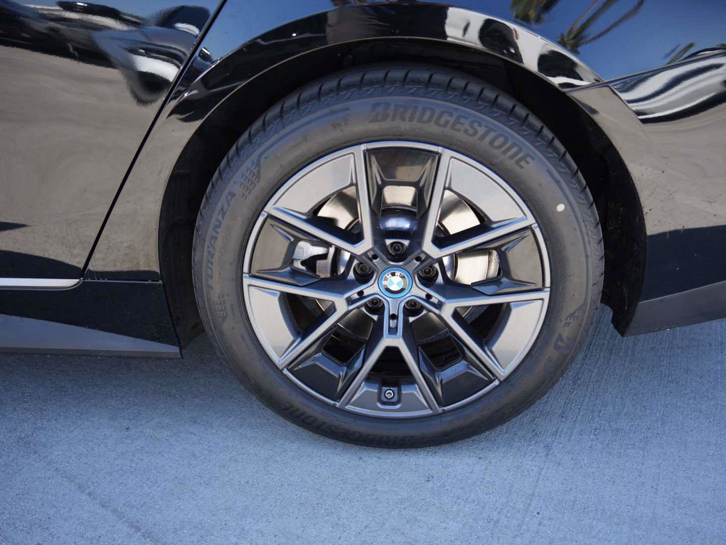 Certified 2023 BMW i4 eDrive40 w/ Premium Package image 6