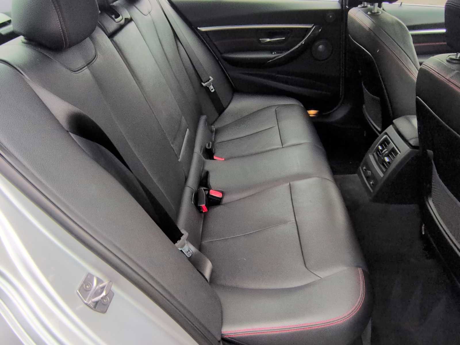 Used 2017 BMW 340i xDrive 340i xDrive image 21