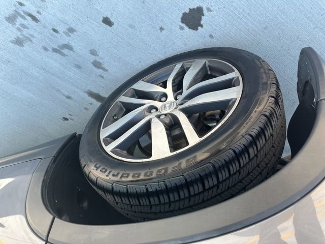 Used 2017 Honda Pilot Touring image 41