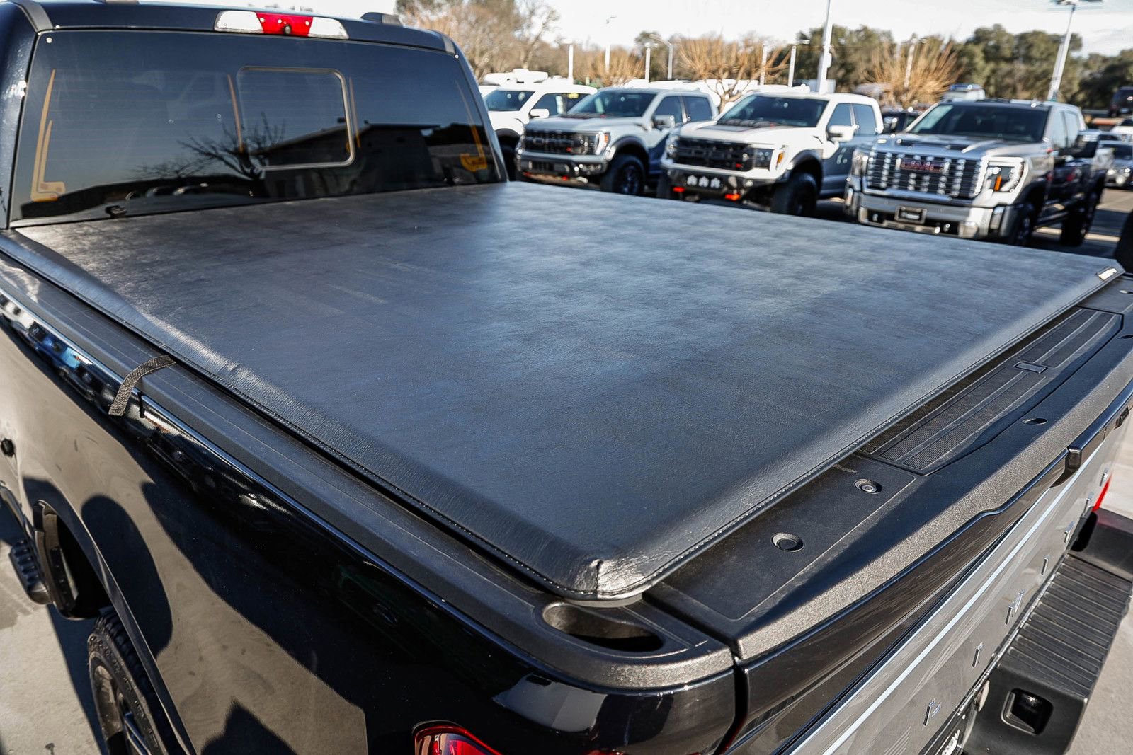 Used 2023 Ford F250 Limited w/ FX4 Off-Road Package image 28