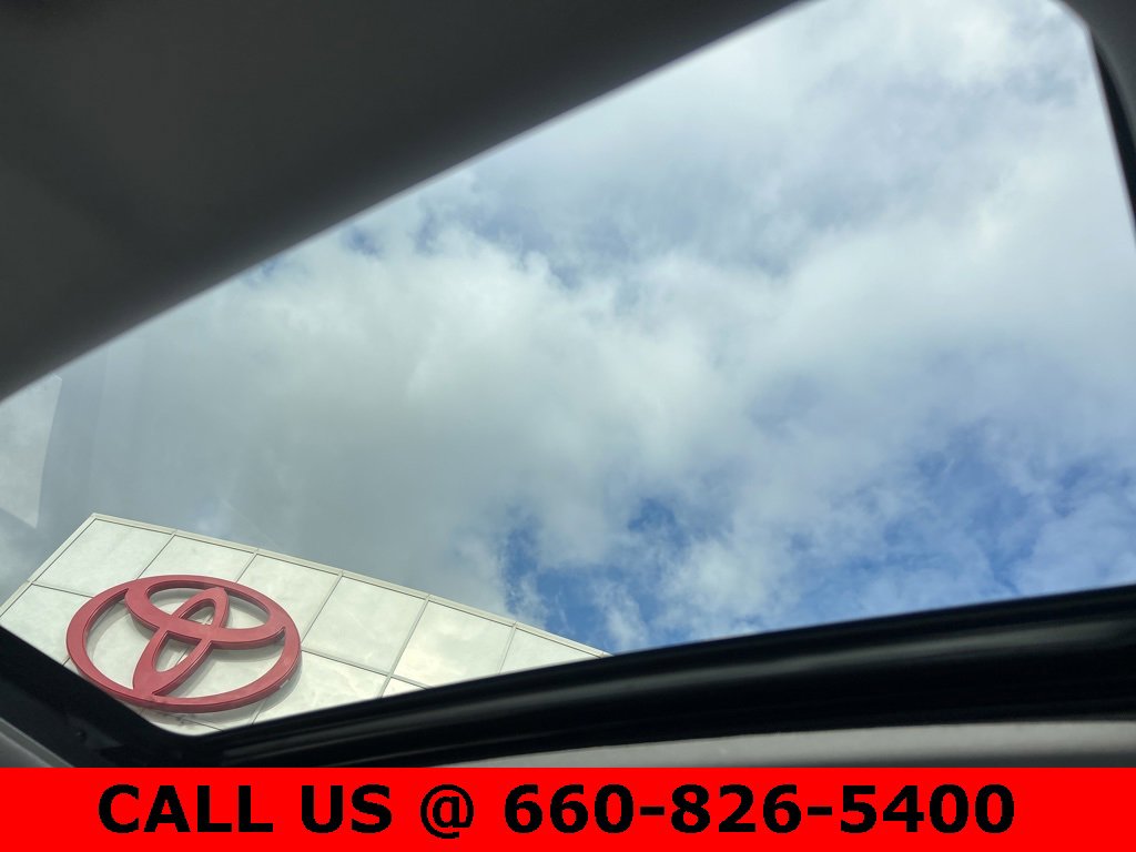 Used 2021 Honda CR-V EX image 17