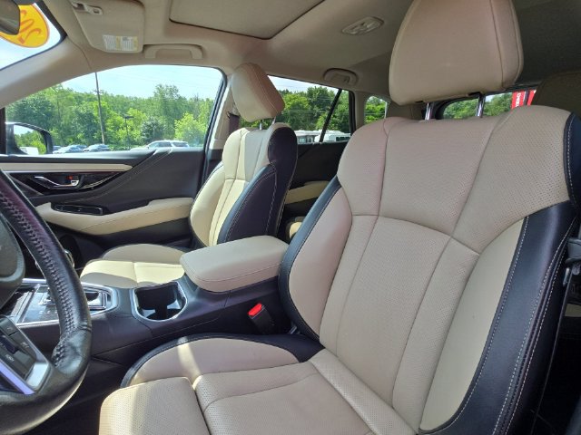Used 2024 Subaru Outback Limited AWD/4WD image 11