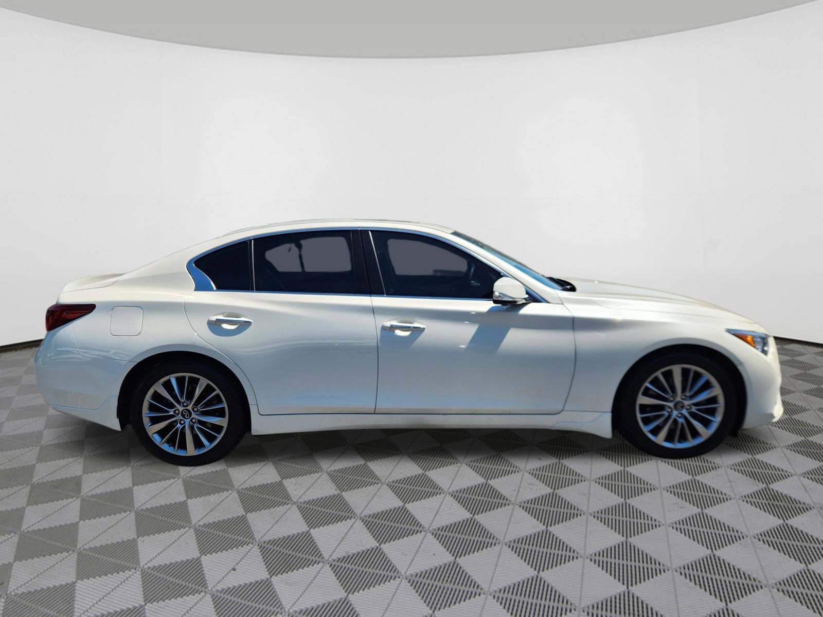 Used 2023 INFINITI Q50 Luxe w/ Cargo Package AWD/4WD image 6