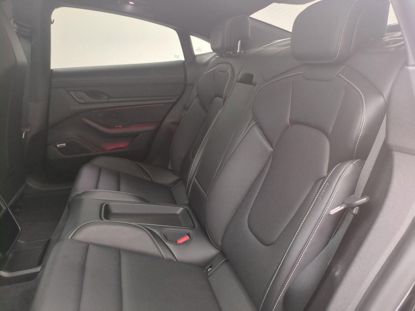 Certified 2024 Porsche Taycan 4S image 21