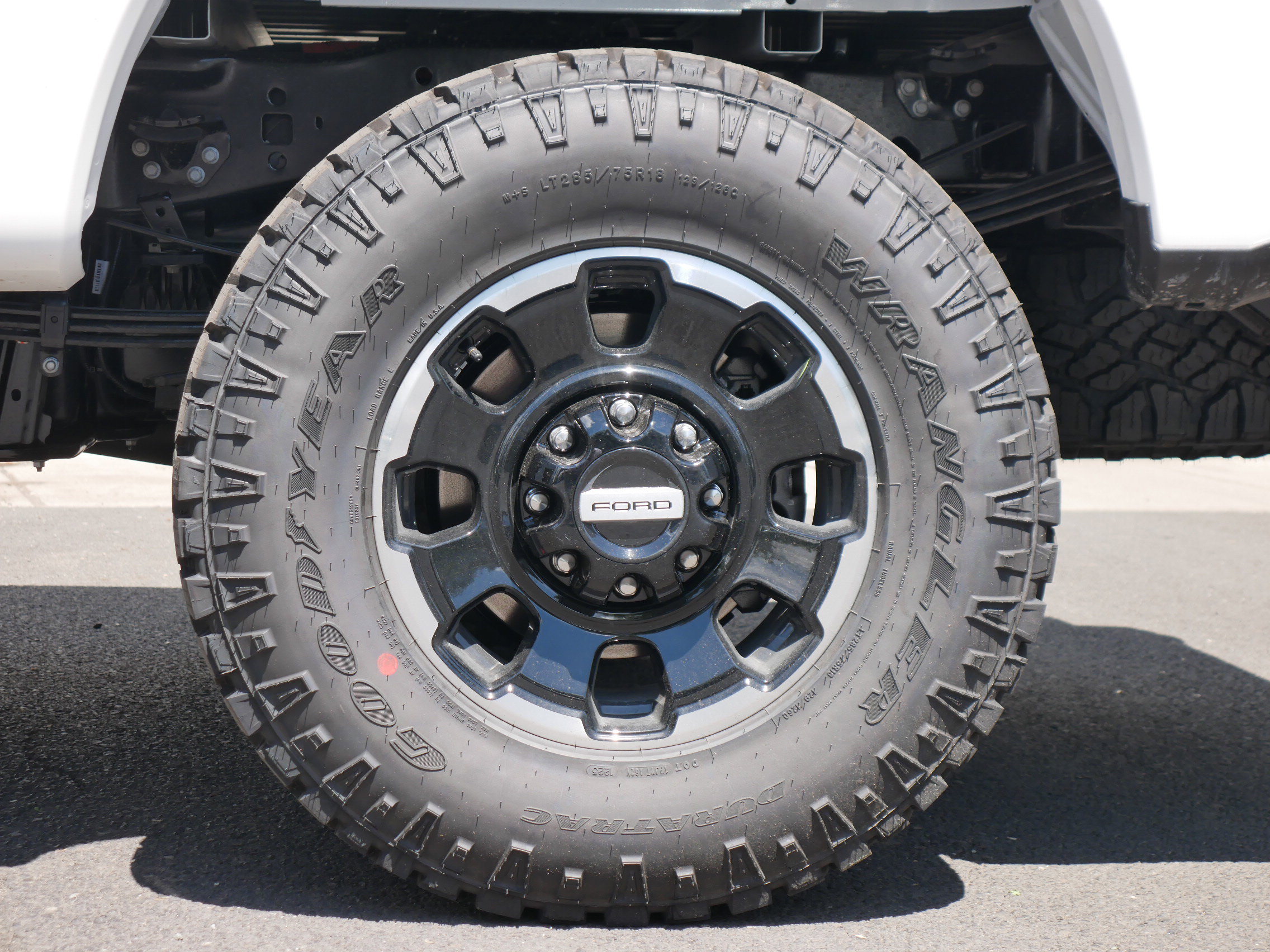 New 2025 Ford F350 Lariat w/ Lariat Ultimate Package image 24