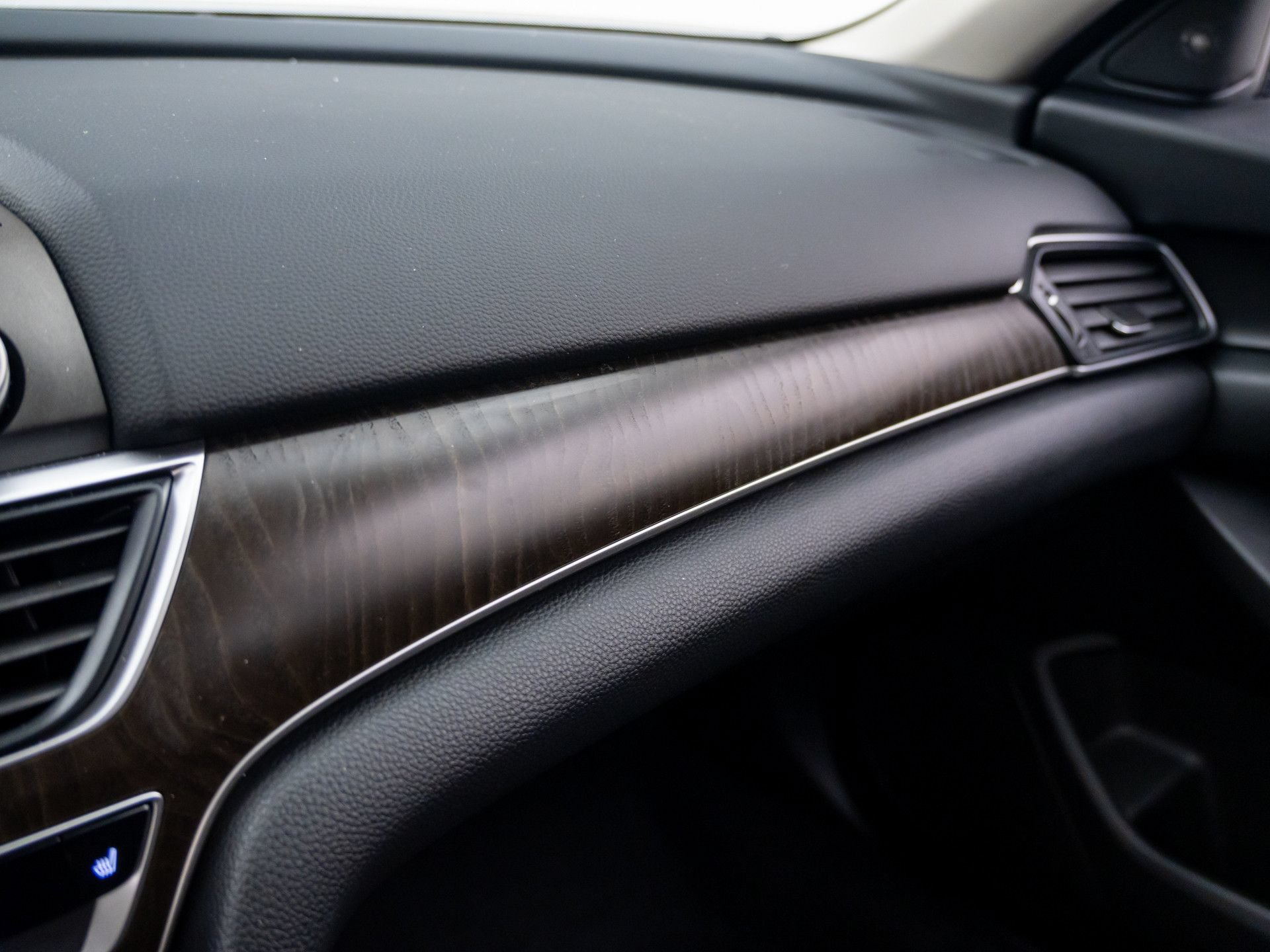 Used 2020 Honda Accord EX-L image 30