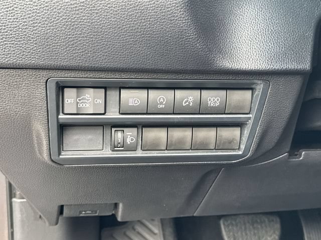 Used 2026 Toyota Tundra SR5 w/ SX Package AWD/4WD image 33