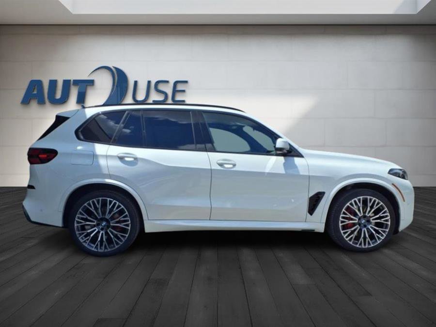 Used 2025 BMW X5 xDrive40i image 4