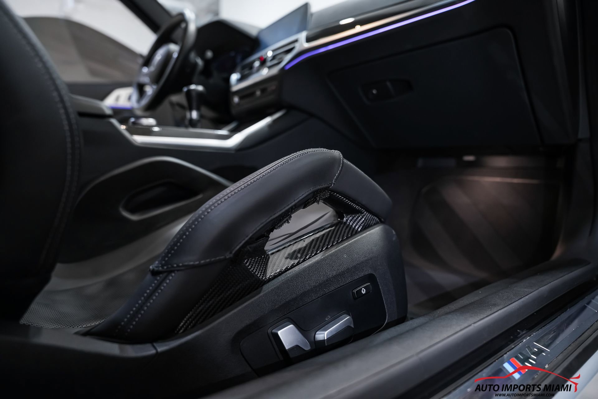 Used 2022 BMW M4 Coupe w/ M Carbon Exterior Package image 66