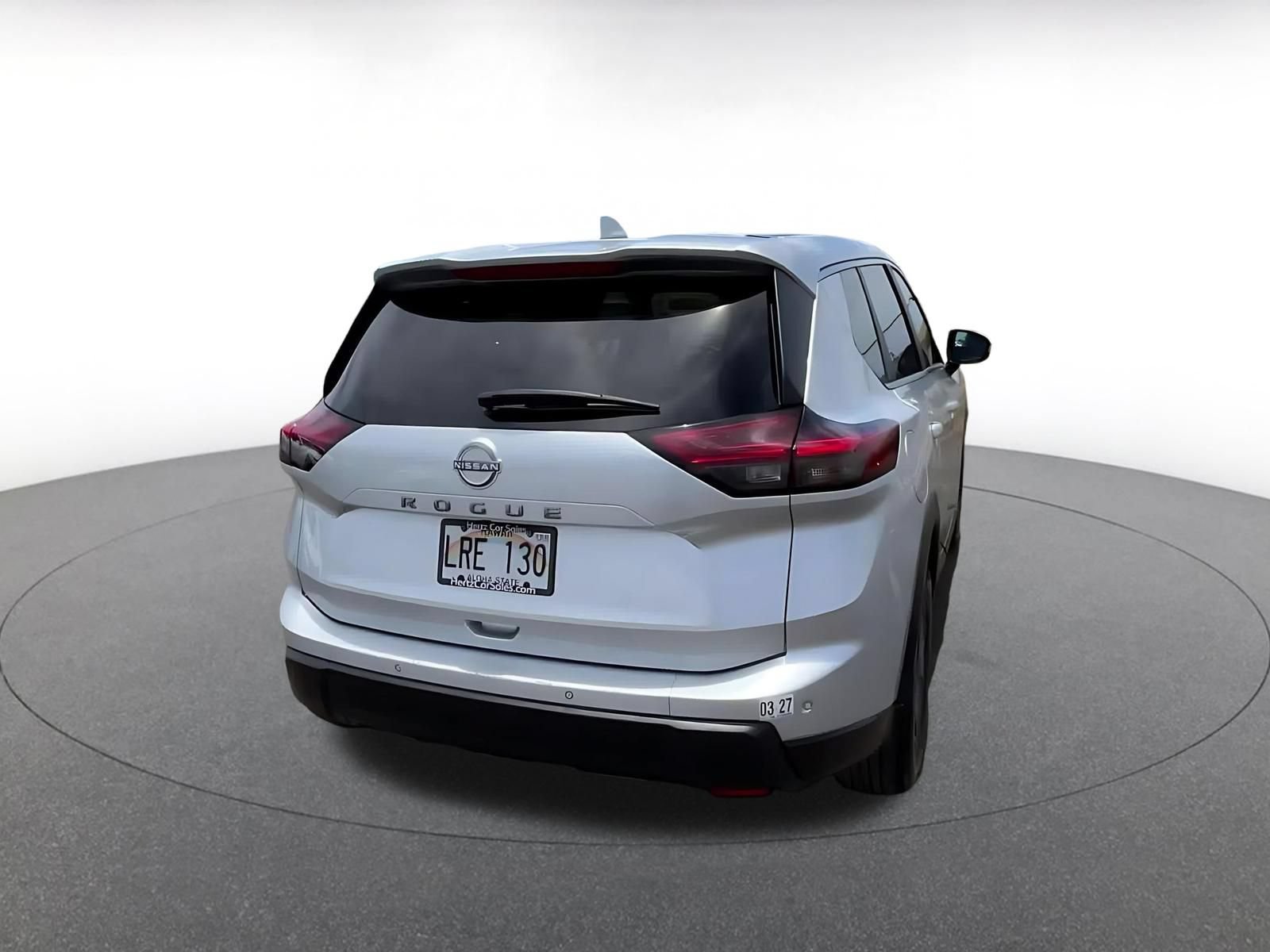 Used 2025 Nissan Rogue SV FWD image 14