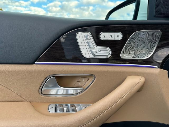 Certified 2024 Mercedes-Benz GLS 450 4MATIC image 16