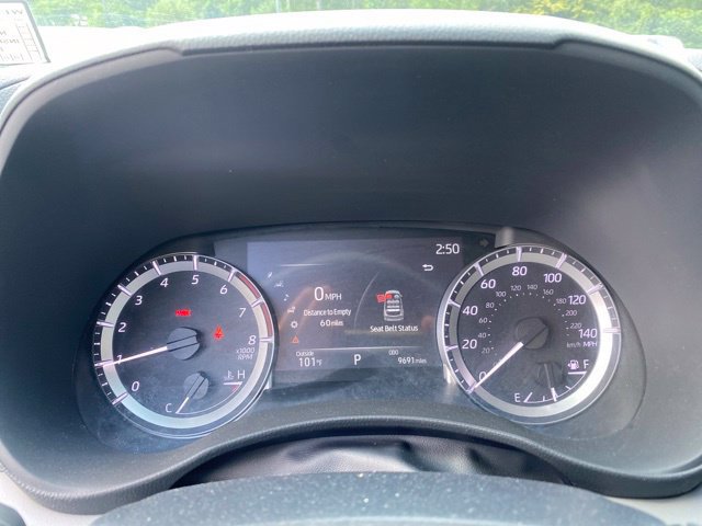 Used 2023 Toyota Highlander L AWD/4WD image 14