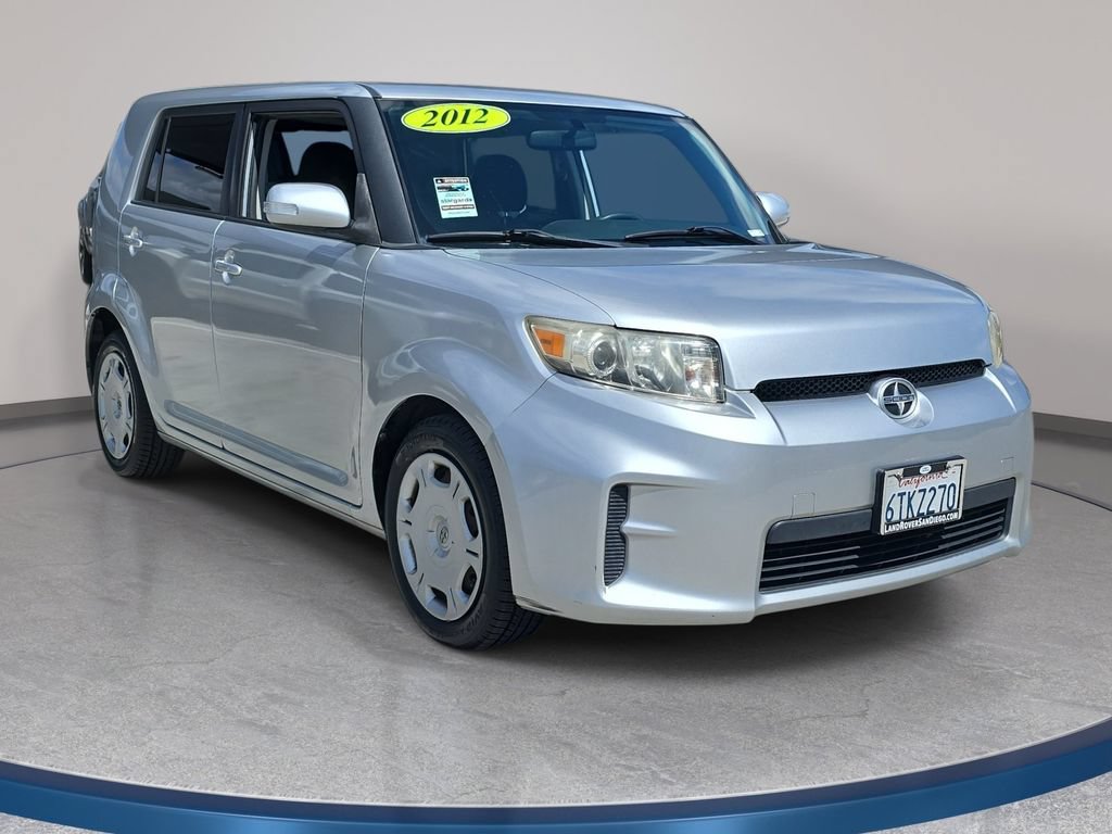 Used 2012 Scion xB FWD image 4