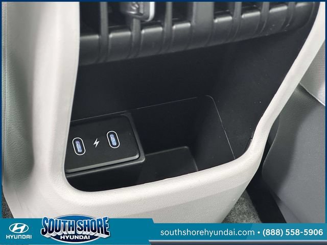 Certified 2025 Hyundai Kona SEL AWD/4WD image 15