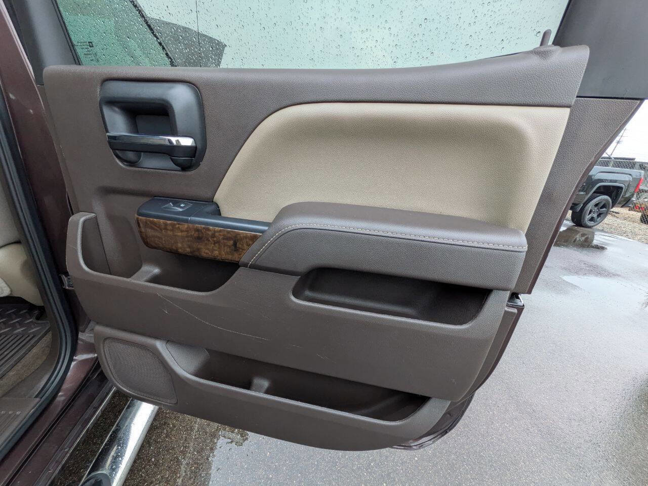 Used 2016 Chevrolet Silverado 1500 LT w/ All Star Edition image 27