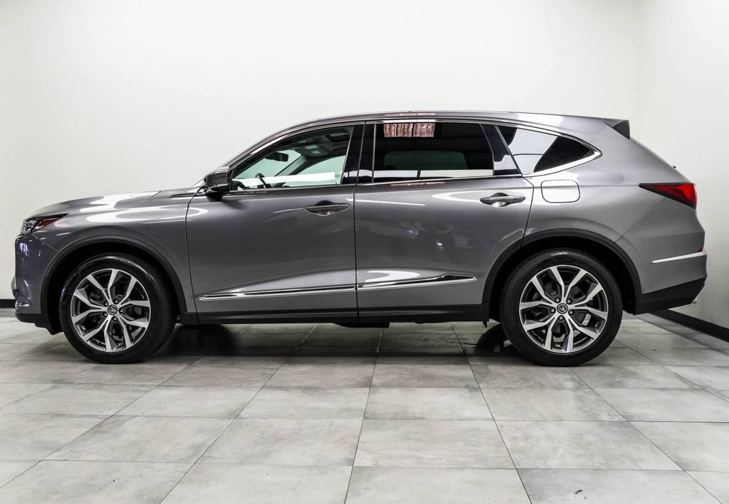 Used 2023 Acura MDX w/ Technology Package AWD/4WD image 9