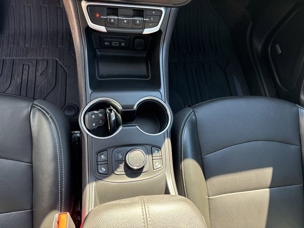 Certified 2024 GMC Terrain SLT w/ Infotainment Package II image 47