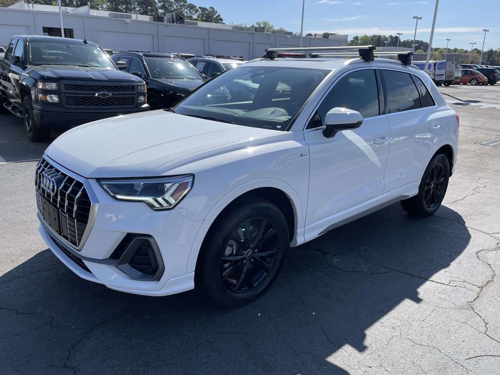 Used 2023 Audi Q3 2.0T Premium image 4