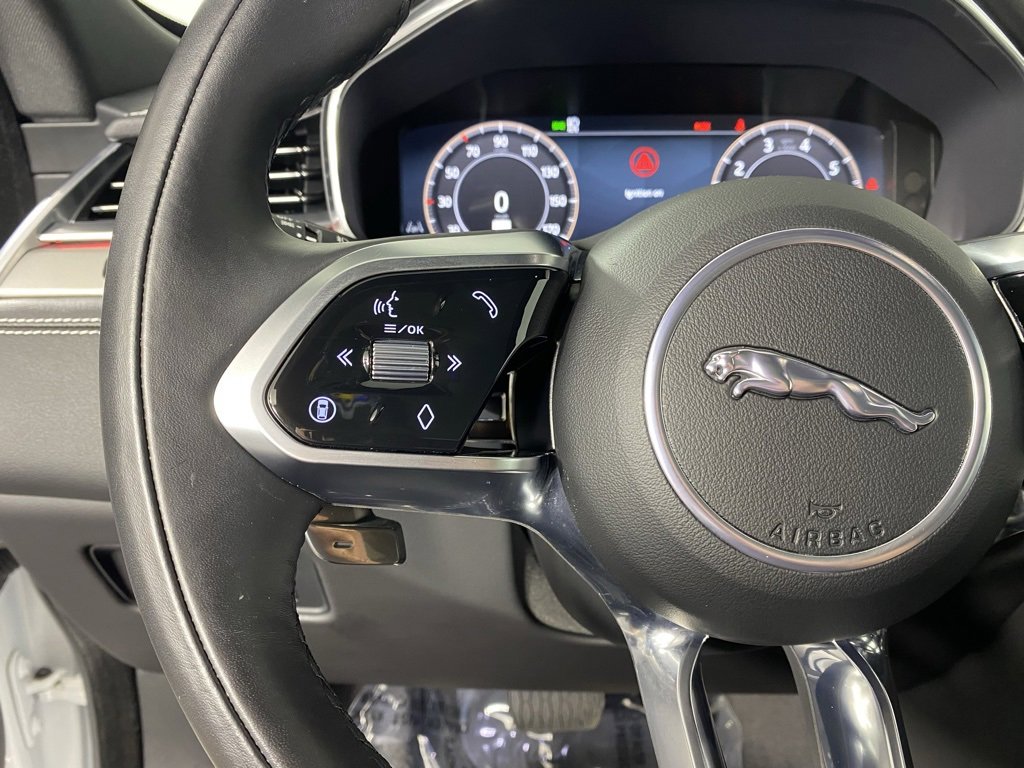 Used 2025 Jaguar F-PACE R-Dynamic S image 10