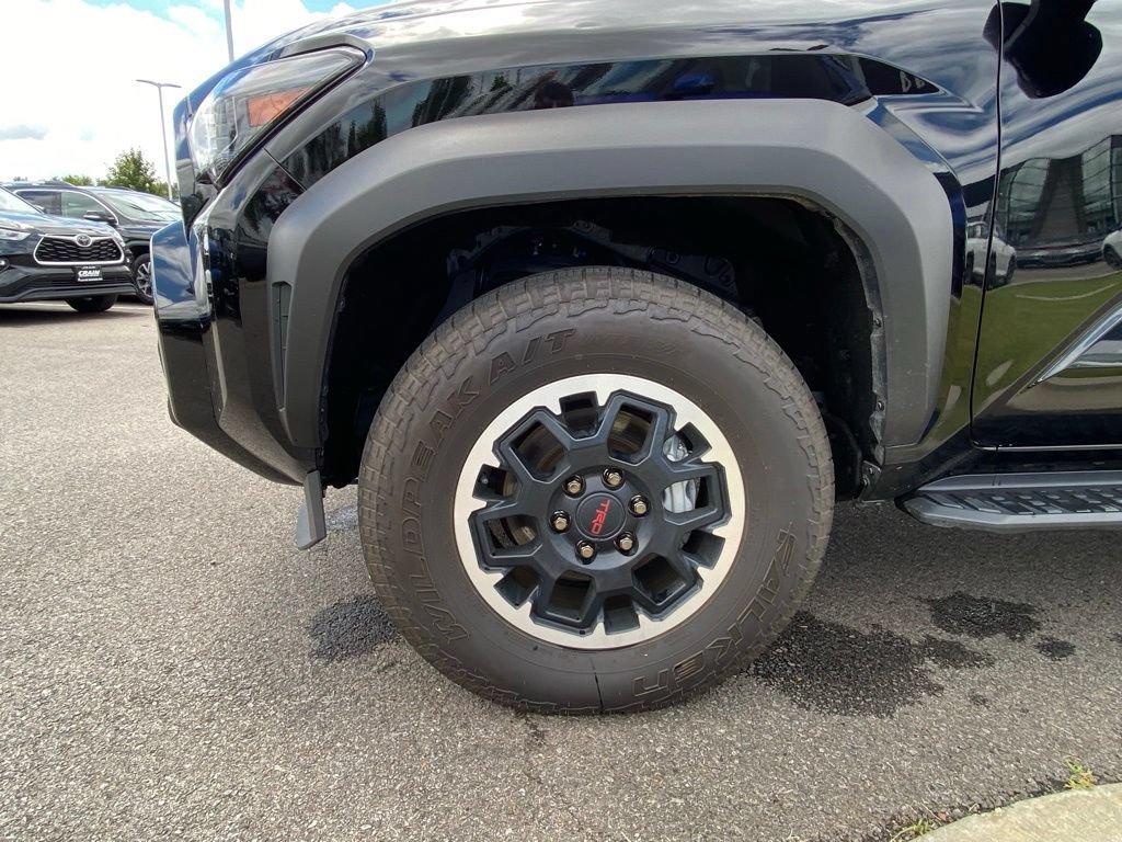 Used 2025 Toyota 4Runner TRD Off-Road Premium w/ Tow Technology Package AWD/4WD image 29