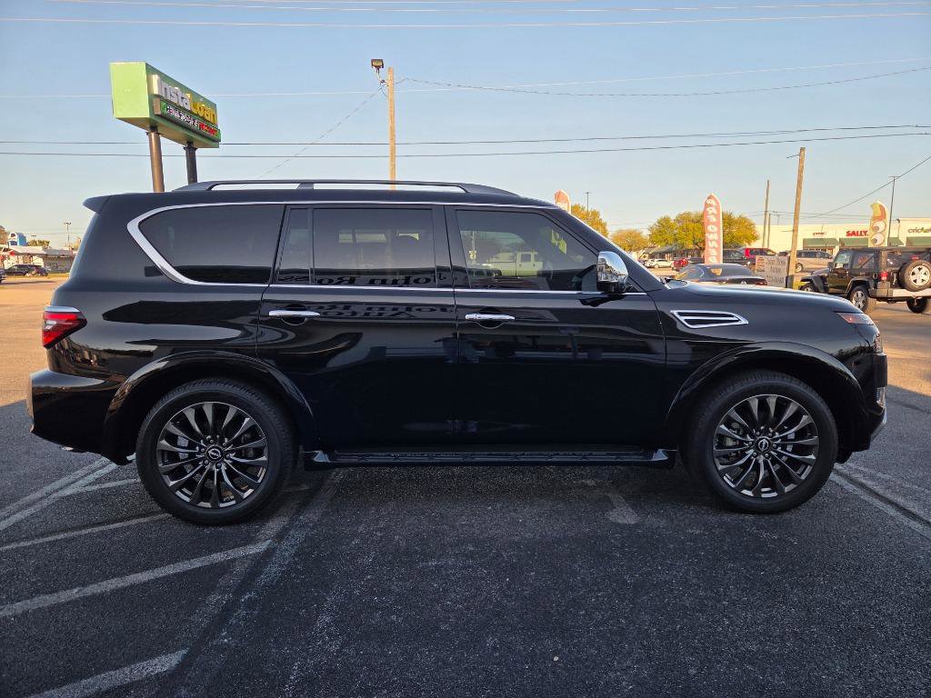 Used 2023 Nissan Armada Platinum w/ Captain's Chairs Package image 5