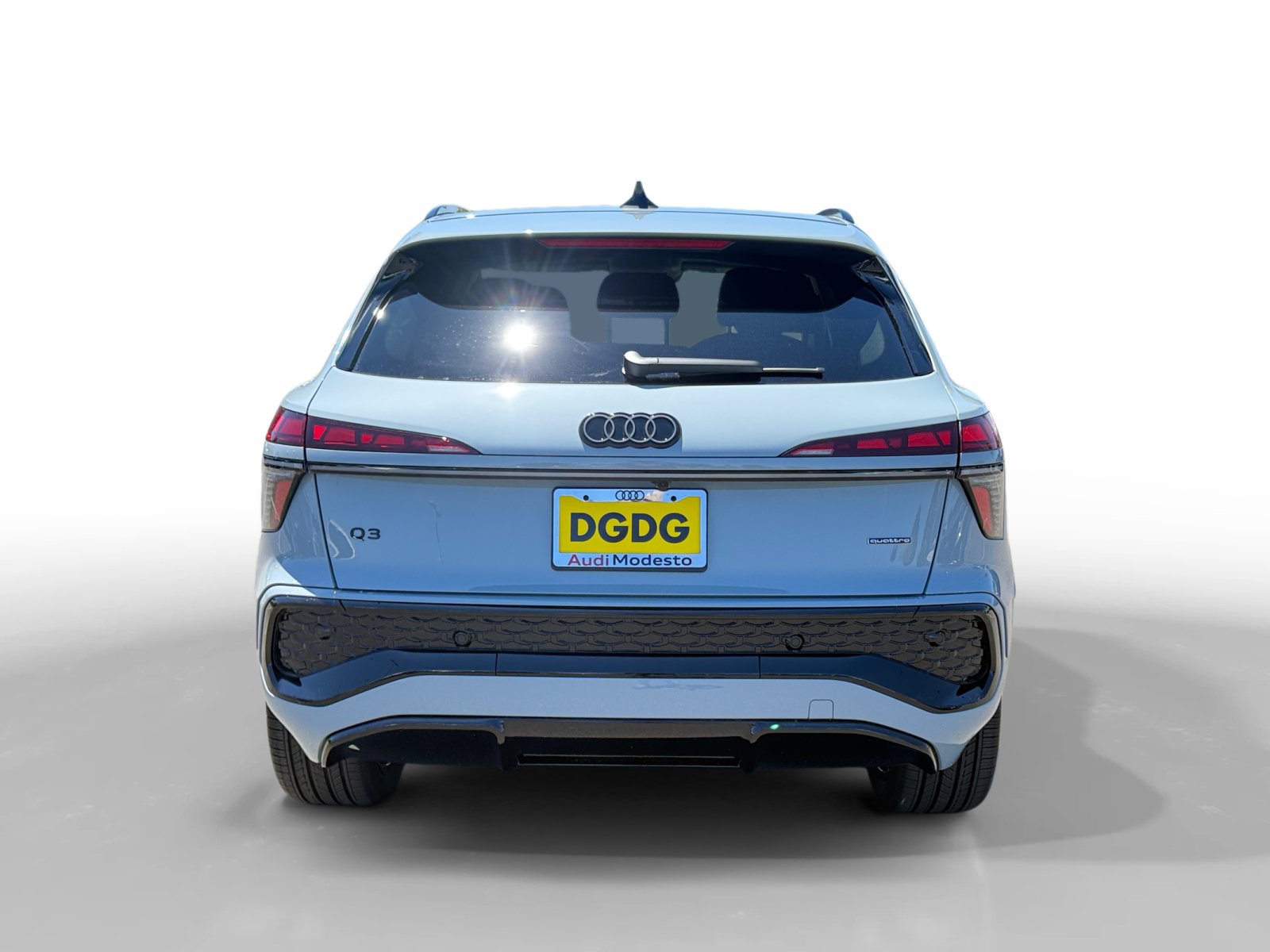 New 2026 Audi Q3 quattro 2.0T AWD/4WD image 4