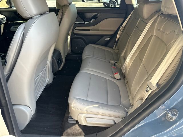 Certified 2023 Lincoln Corsair FWD w/ Equipment Group 101A image 22