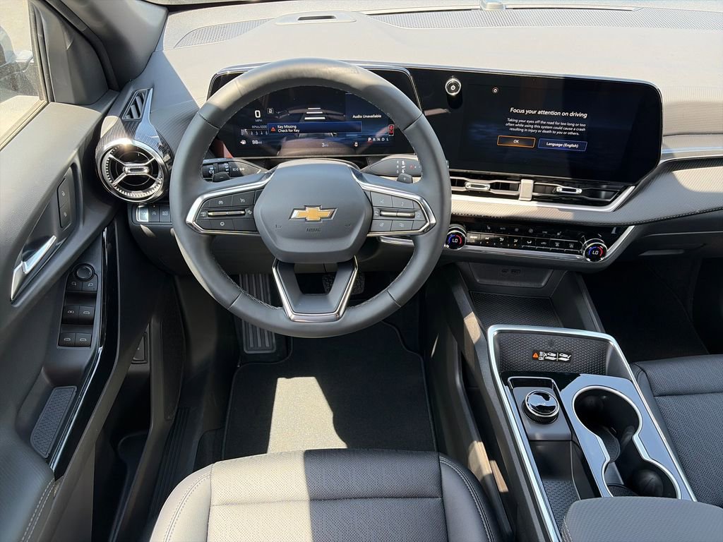 New 2026 Chevrolet Equinox LT w/ Convenience Package II FWD image 11