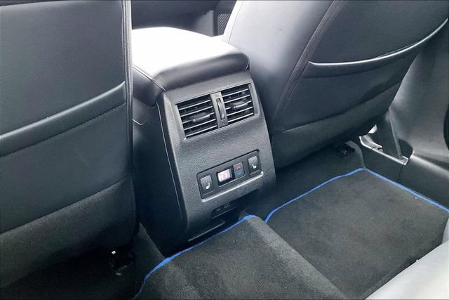 Used 2024 Mitsubishi Outlander SEL Black Edition image 10