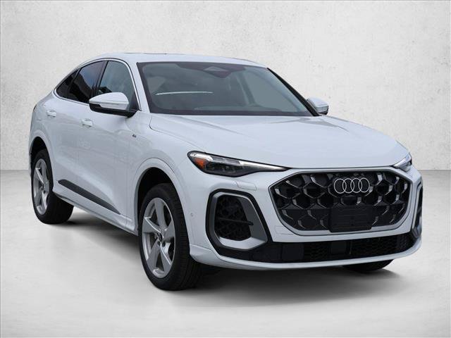 New 2025 Audi Q5 Premium Plus w/ Premium Plus AWD/4WD image 6