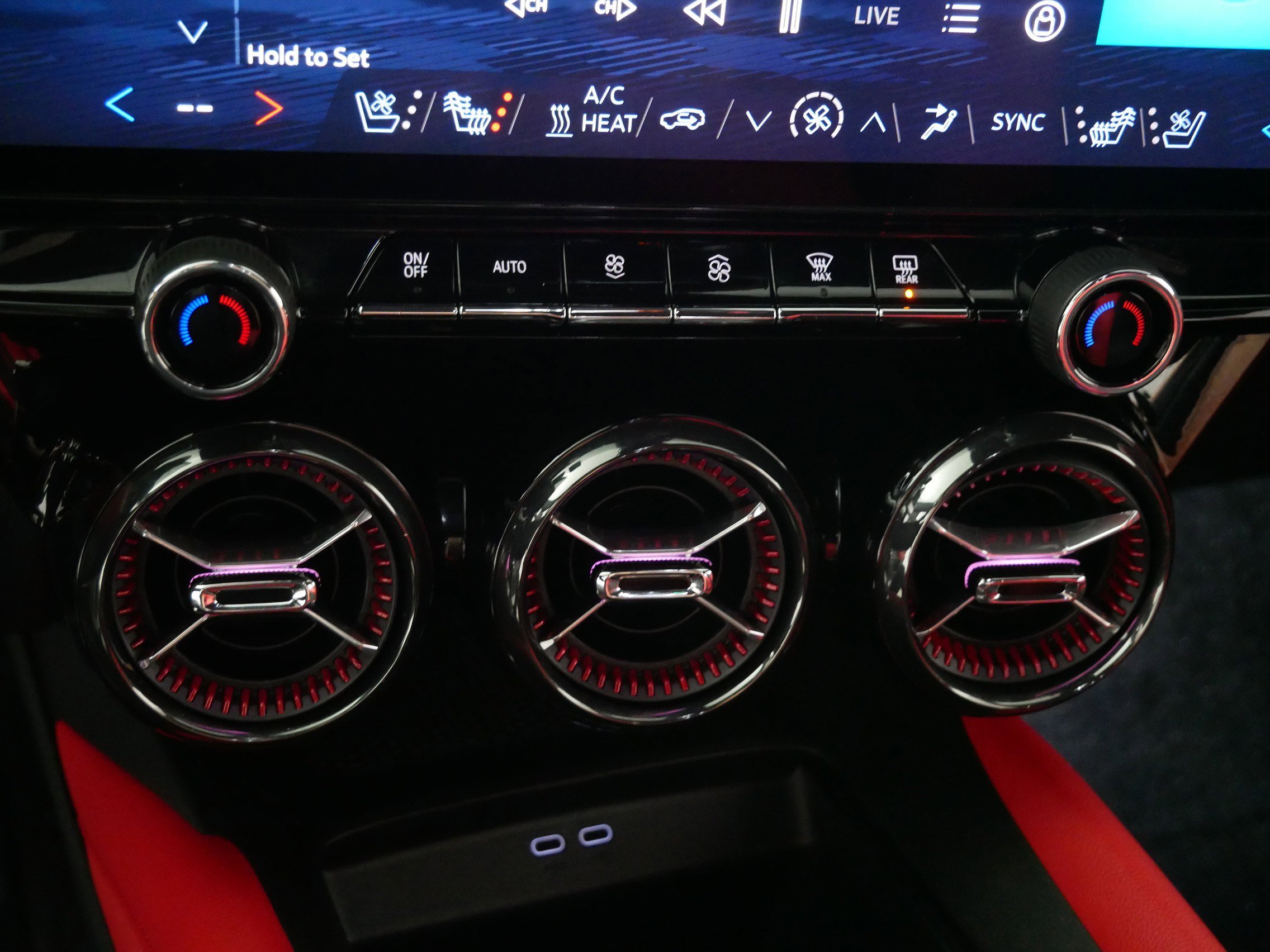 Certified 2024 Chevrolet Blazer EV RS image 23