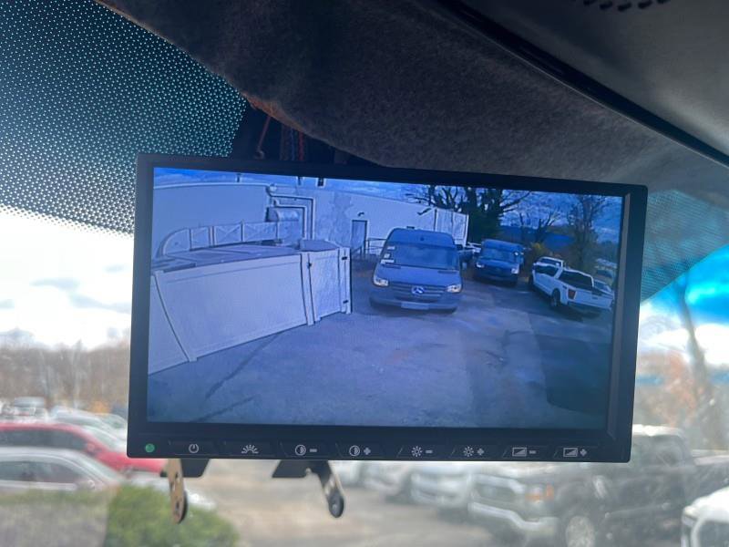 Used 2019 Mercedes-Benz Sprinter 170 image 12