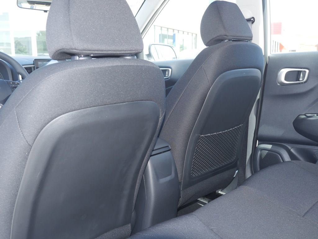 New 2026 Hyundai Venue SE FWD image 24