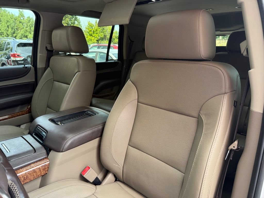 Used 2019 Chevrolet Tahoe Premier AWD/4WD image 10