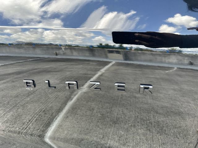 Used 2025 Chevrolet Blazer RS image 12