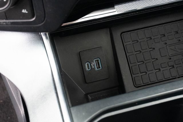 Used 2023 Ford F150 Raptor w/ Blue Interior Package AWD/4WD image 39