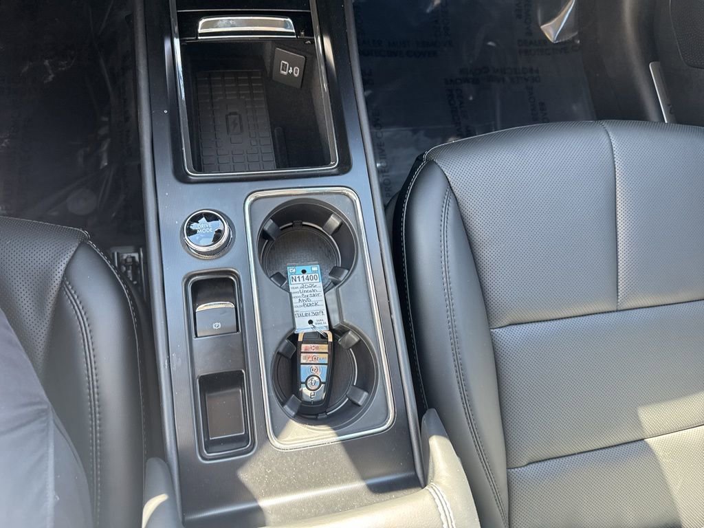 New 2026 Lincoln Corsair Premiere image 17