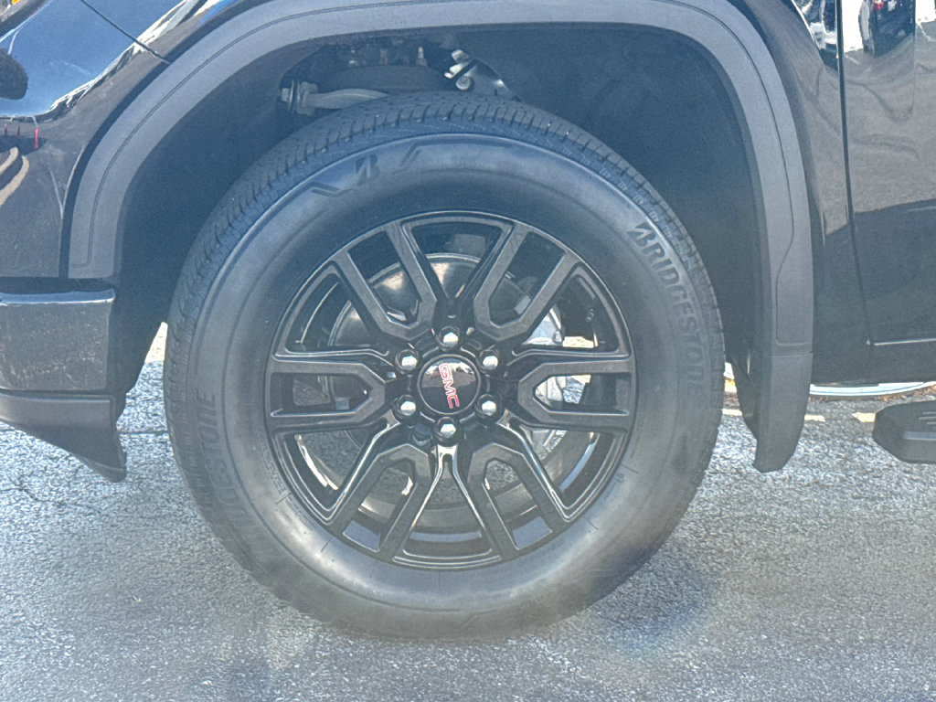 Certified 2024 GMC Sierra 1500 Elevation w/ LPO, Elevation Black Package AWD/4WD image 11