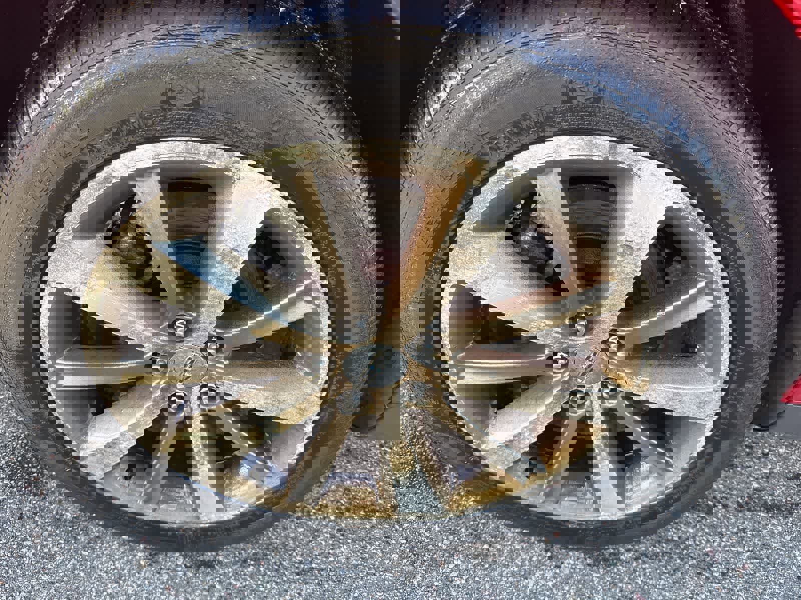 Used 2009 Lincoln MKS AWD image 12