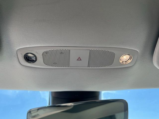 Used 2023 Tesla Model 3 Standard Range image 18