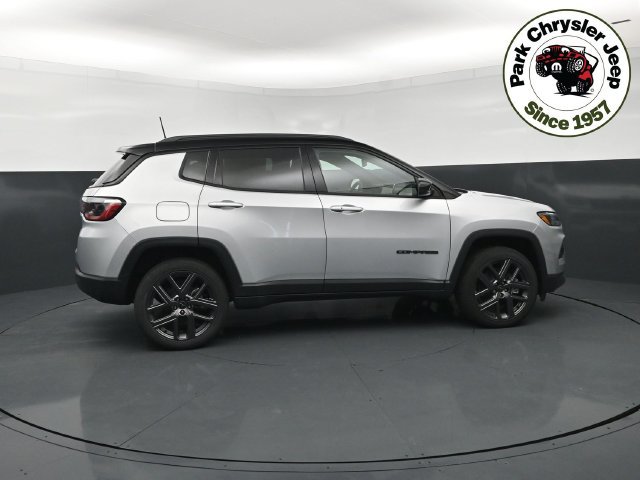 New 2026 Jeep Compass Limited AWD/4WD image 6