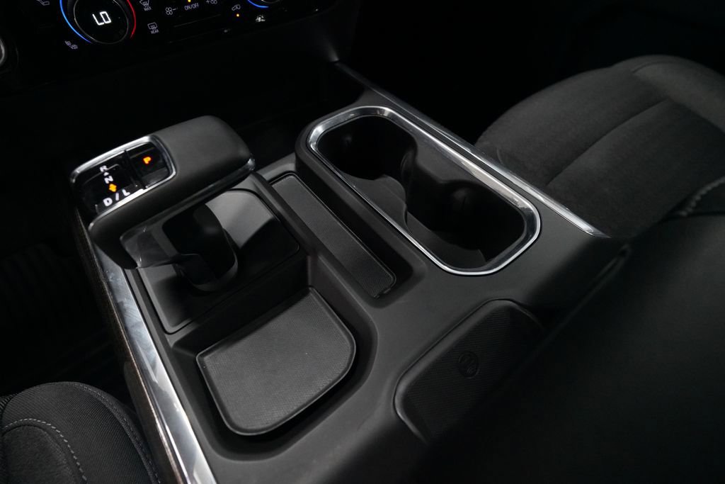 Used 2023 Chevrolet Silverado 1500 LT AWD/4WD image 16