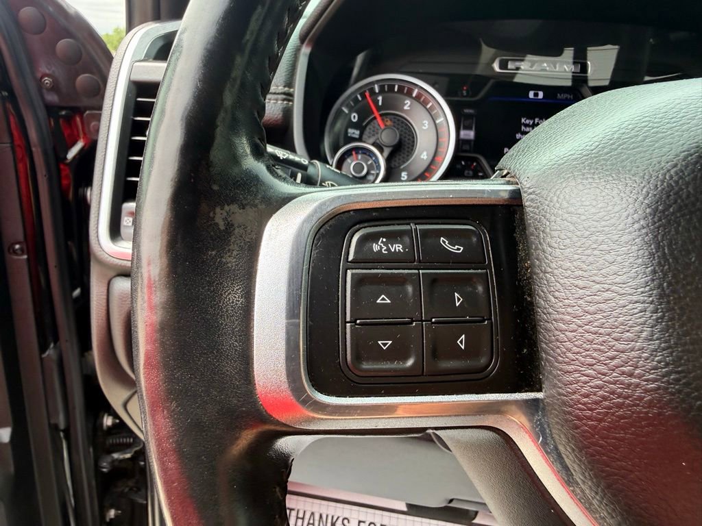 Used 2019 RAM 2500 Laramie w/ Black Appearance Package AWD/4WD image 12