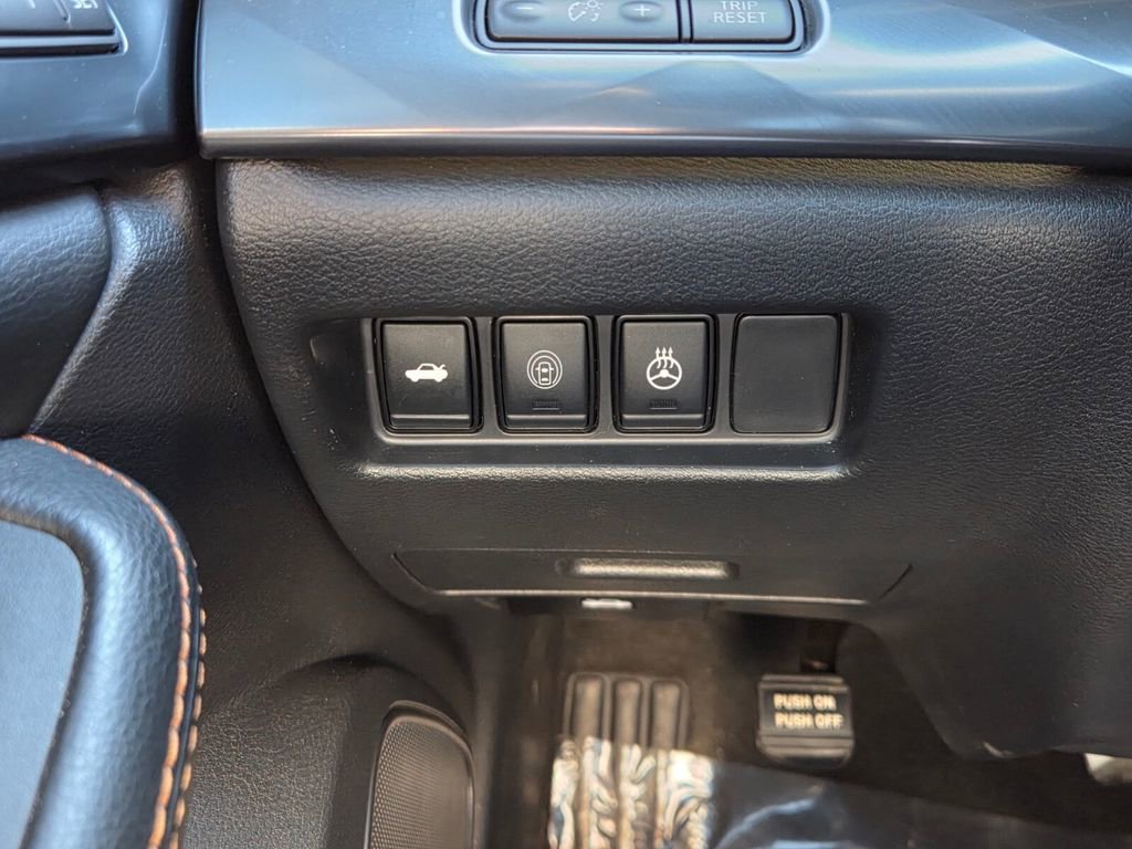 Used 2022 Nissan Maxima SR w/ Sport Mat Group image 23