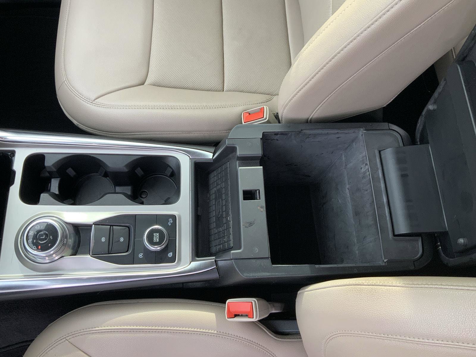 Used 2022 Ford Explorer Limited AWD/4WD image 59