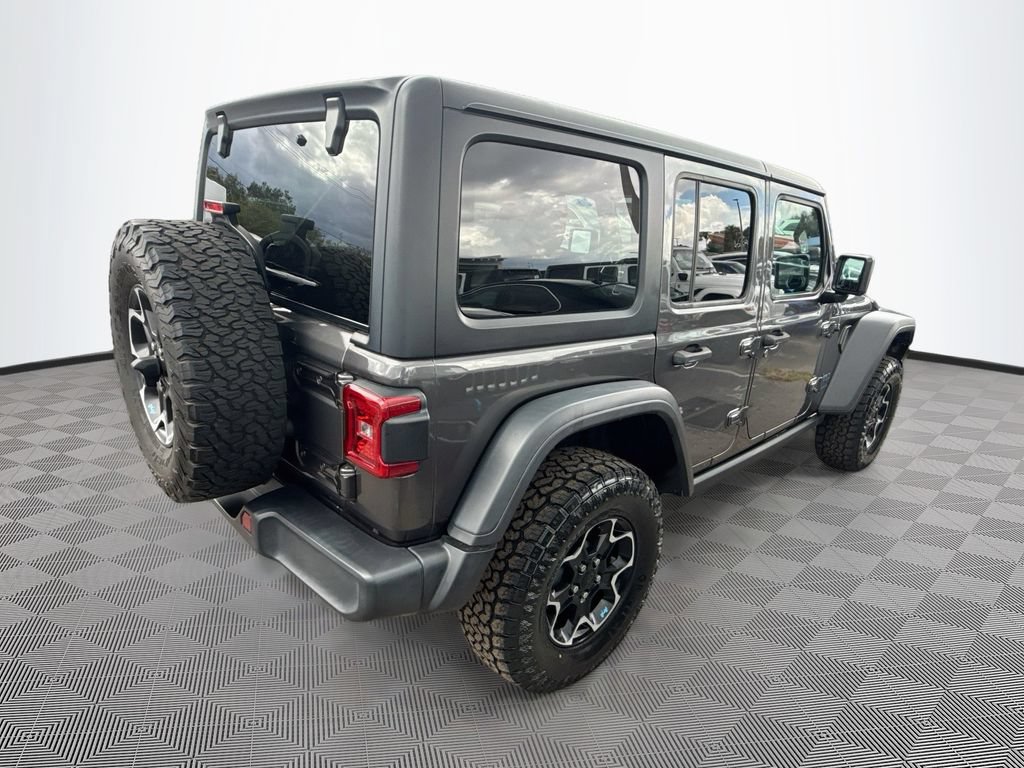 Used 2023 Jeep Wrangler Unlimited Rubicon 4xe w/ Cold Weather Group AWD/4WD image 6