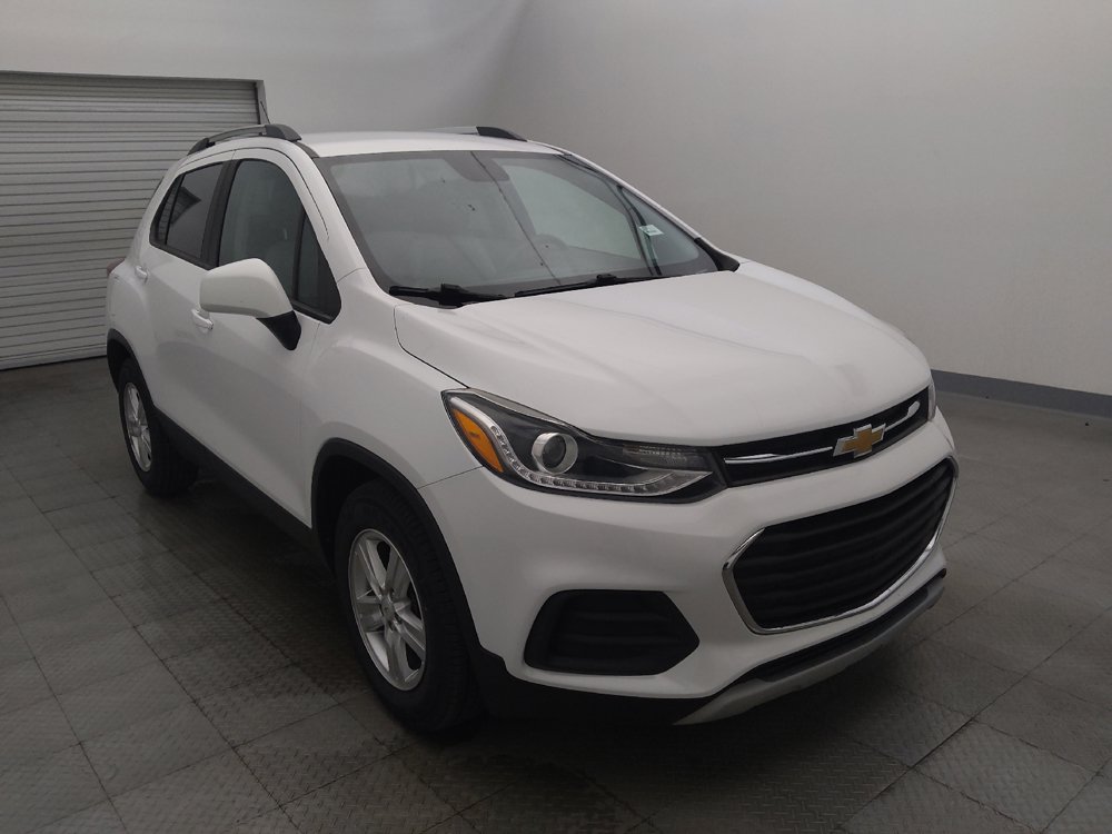 Used 2021 Chevrolet Trax LT FWD image 13